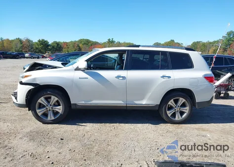 2013 Toyota Highlander Limited V6 z USA, uszkodzony, nr VIN 5TDDK3EH3DS250430